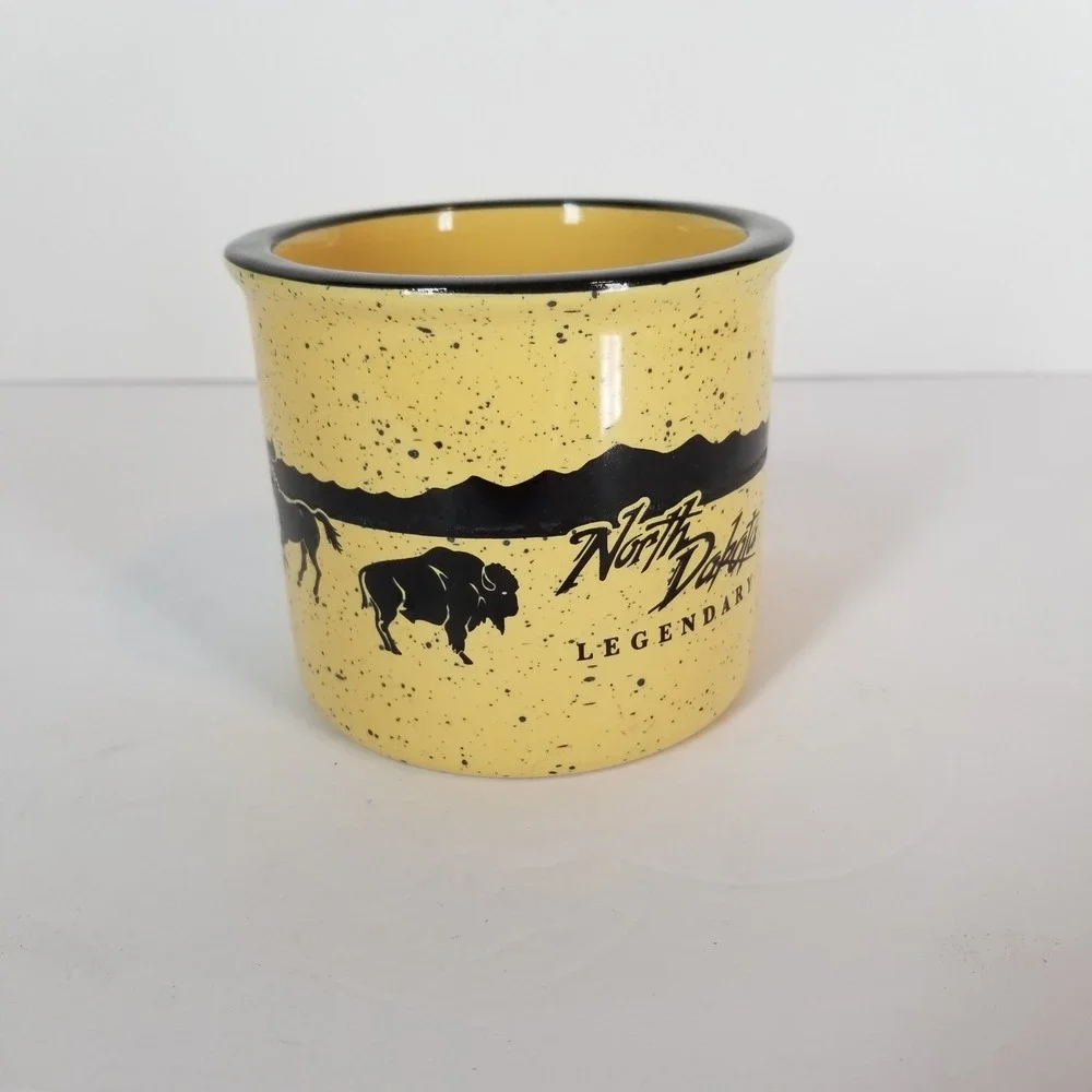 North Dakota Legendary Yellow Speckled Ceramic‎ Campfire Coffee Mug Bison Horse